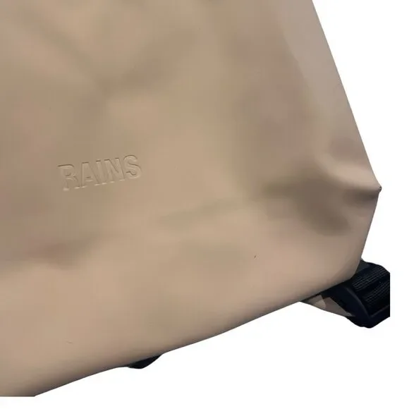 RAINS Rolltop Rucksack W3  Beige Sand Waterproof Backpack Laptop - Picture 4 of 11